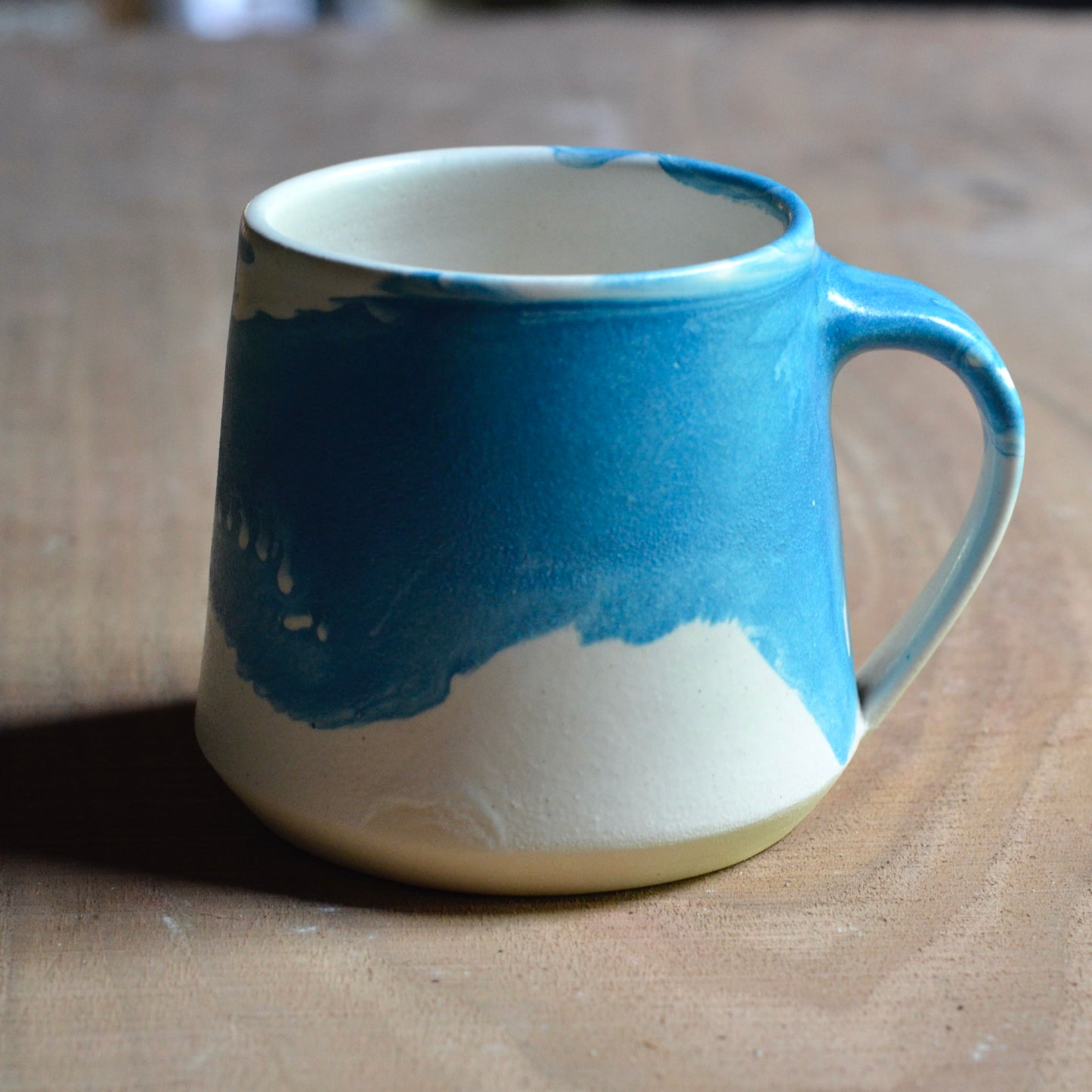 Le Mug - Unguarded Light - Blue - 10 Ounces