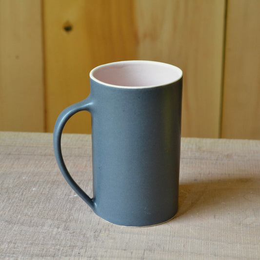 Rava Mug - Black+Pink - 16 oz