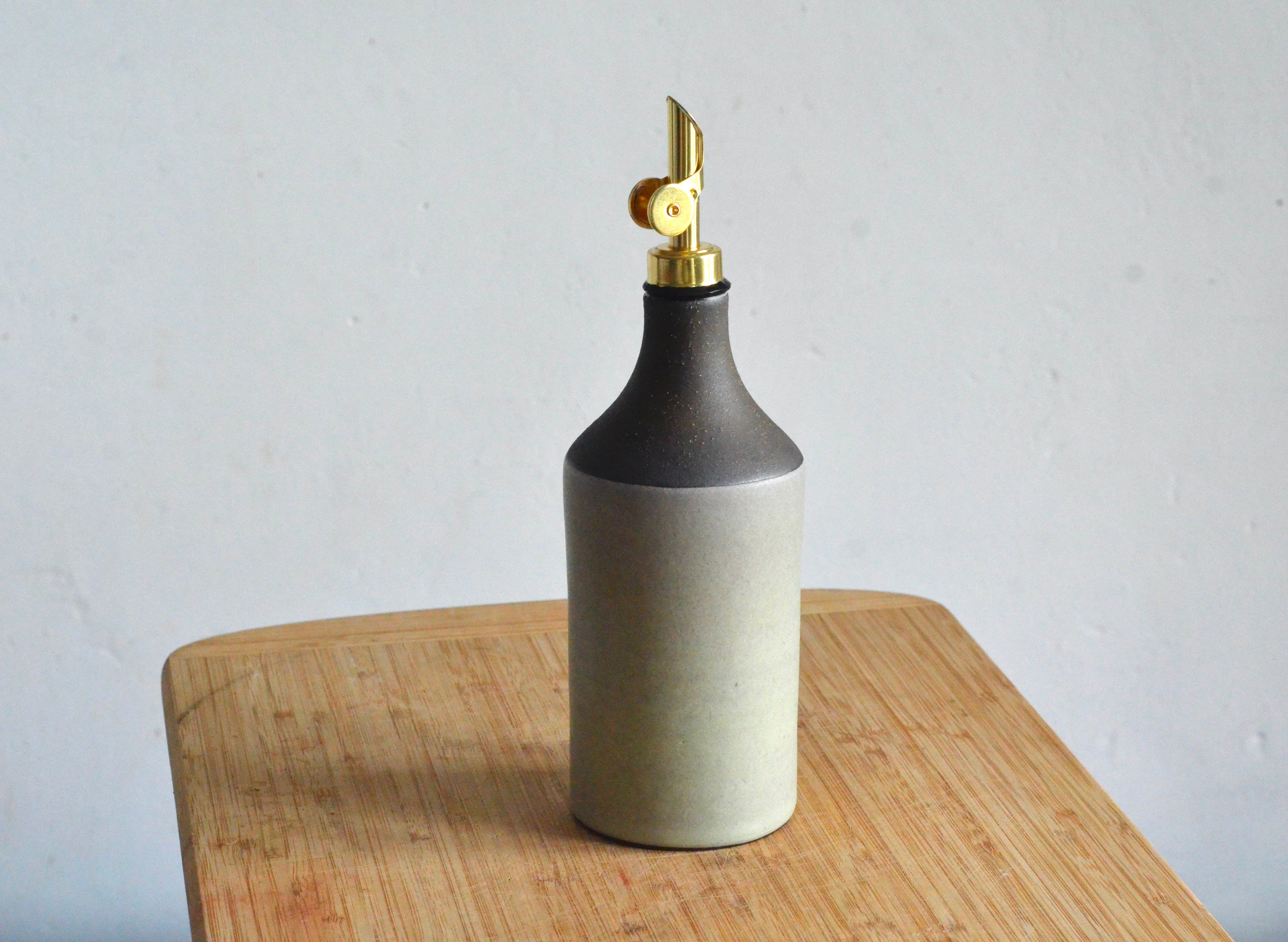 Oil Cruet - Cordoba - 18 Ounces