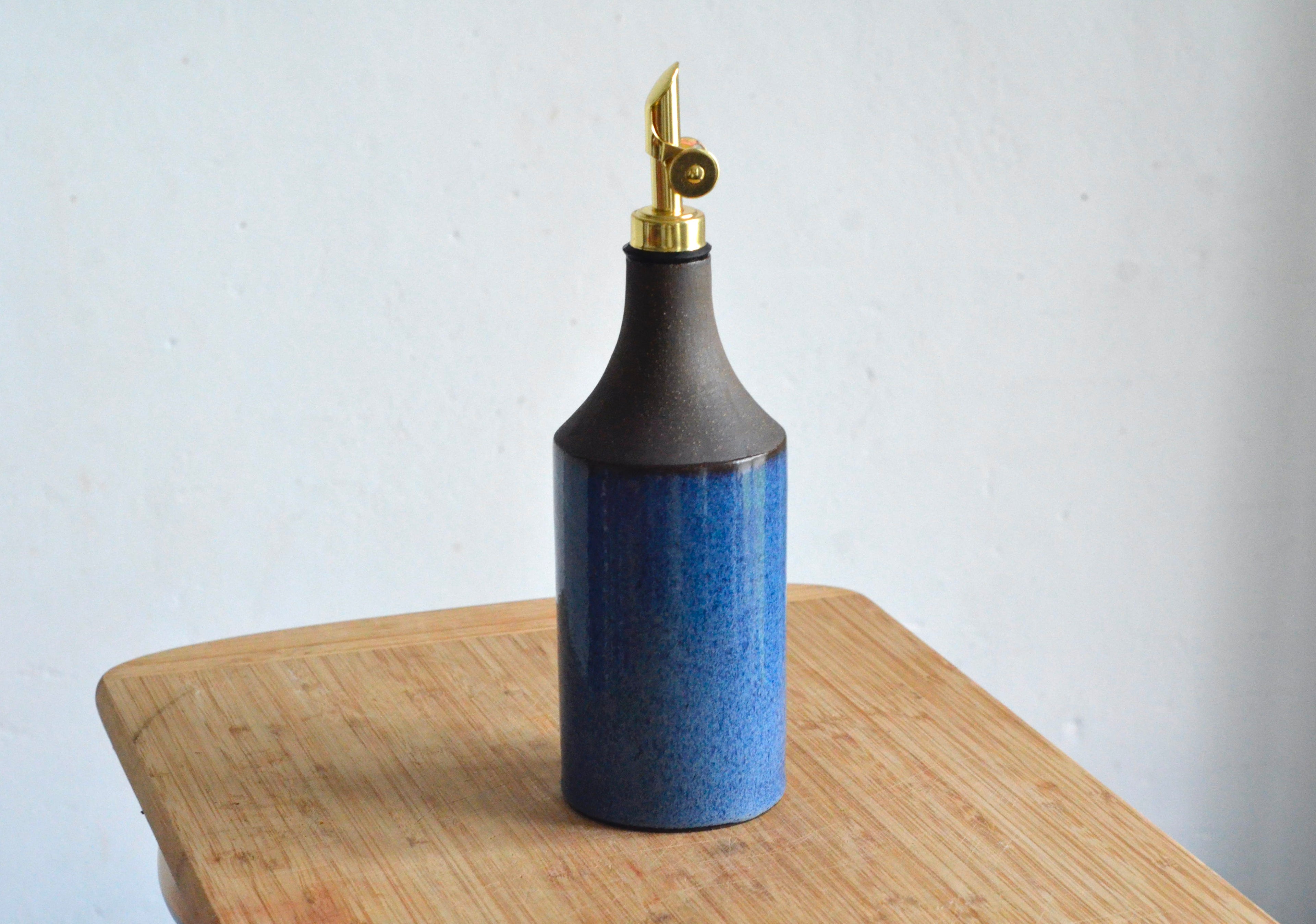 Oil Cruet - Cordoba - 18 Ounces